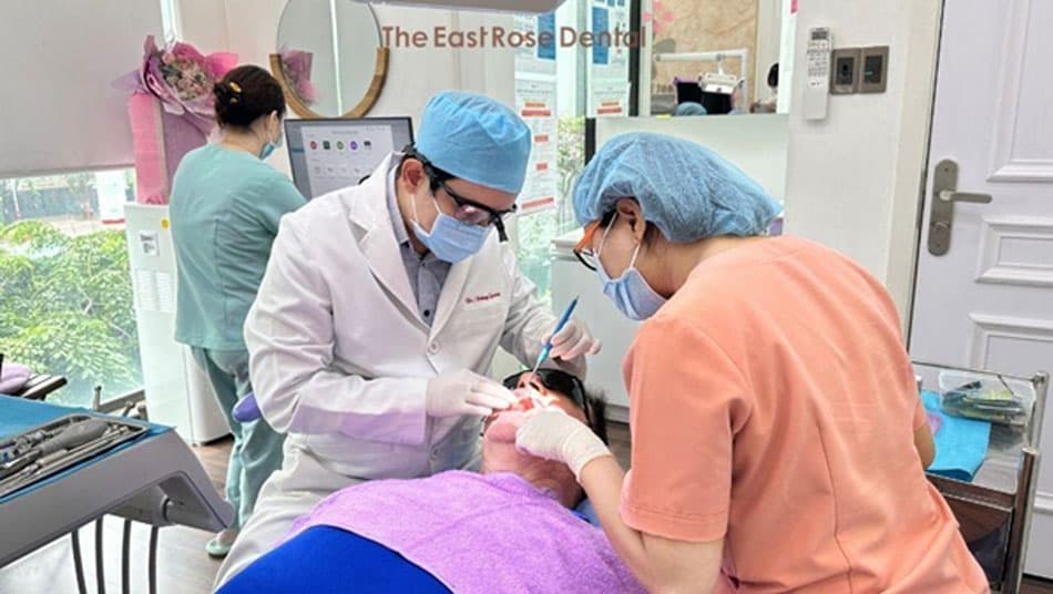 The dentist's expertise is key to porcelain crown durability