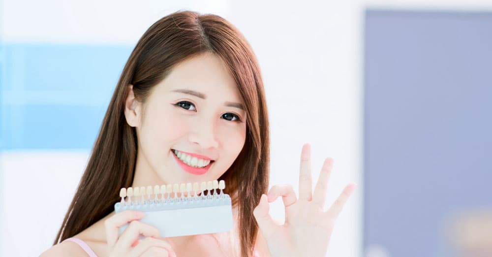 Bật Mí Cách Chọn Màu Răng Sứ Đẹp Và Tự Nhiên Nhất Cho Bạn