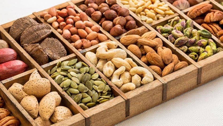 Hạt và các loại đậu chứa nhiều vitamin và khoáng chất cần thiết