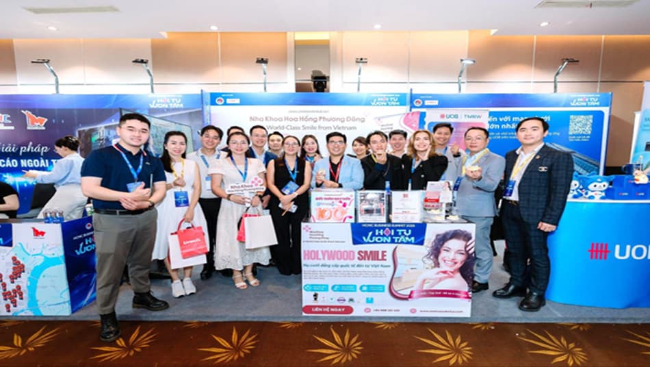 The East Rose Dental Booth – A World-Class Smile from Vietnam