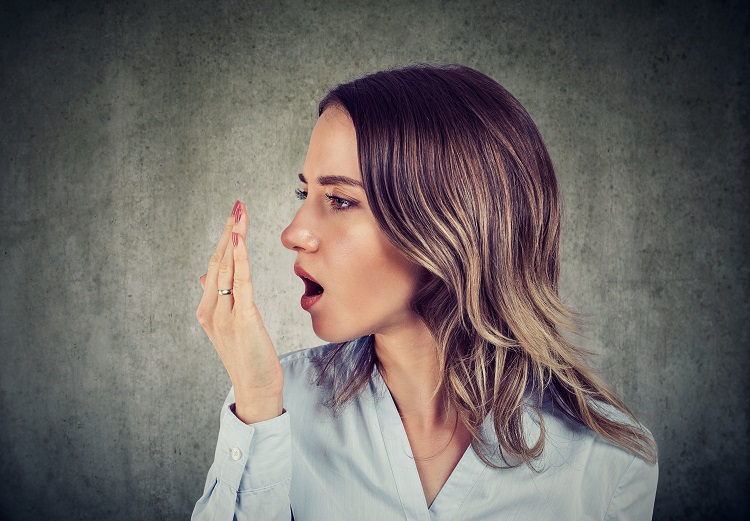 causes of bad breath