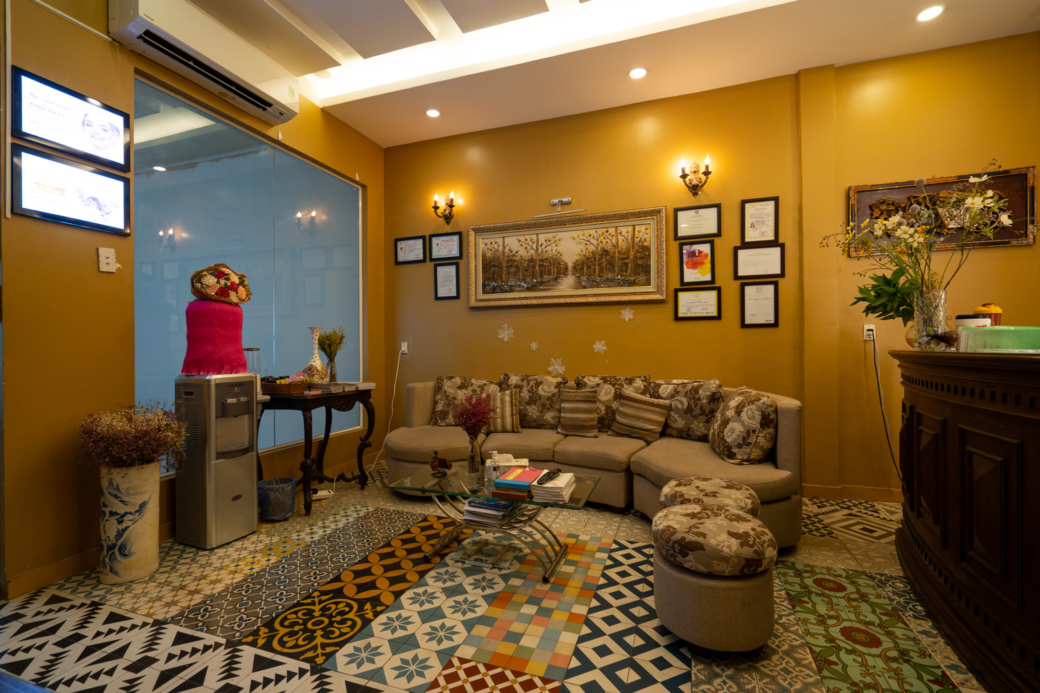 Rose dental clinic 1