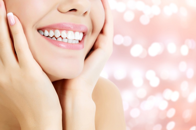 lợi ích khi tẩy trắng răng tại phòng khám